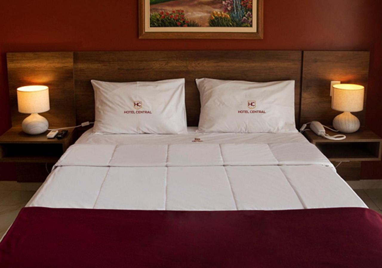 Hotel Central Trujillo Kültér fotó